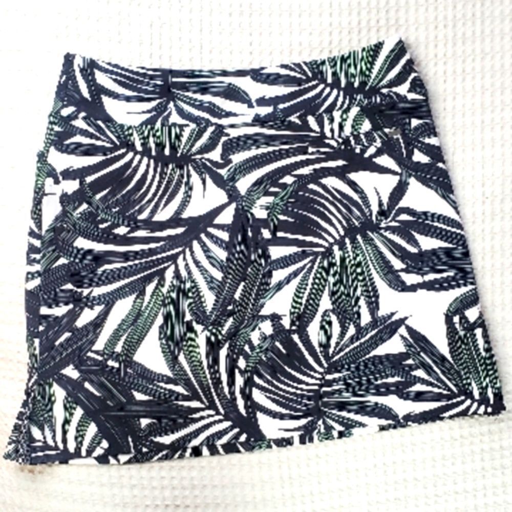 TAIL Leaf Print GOLF Skort